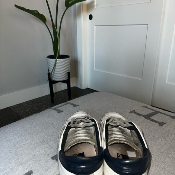 Golden Goose Superstars size 45 - Picture 3 of 4